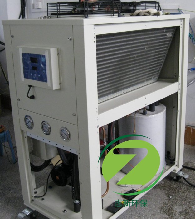 袋式脈沖除塵器儲氣袋的設計要點