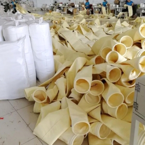 電爐廠為什么選擇氟美斯覆膜除塵布袋？